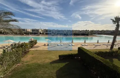 فيلا - 5 غرف نوم - 4 حمامات للبيع في أزهى - العين السخنة - السويس