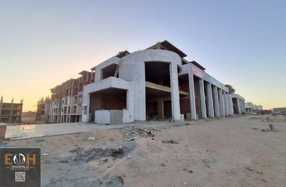 Apartment - 2 Bedrooms - 1 Bathroom for sale in Magawish Resort - Hurghada Resorts - Hurghada - Red Sea