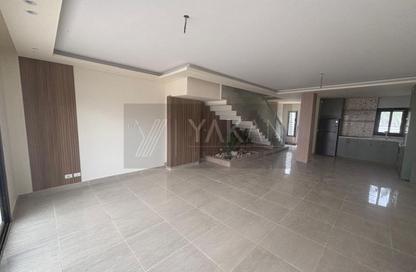 Townhouse - 2 Bedrooms - 3 Bathrooms for rent in Hyde Park - New Cairo City - Cairo