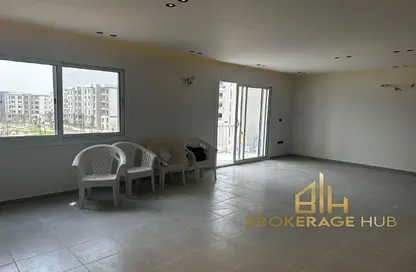 شقة - 2 غرف نوم - 3 حمامات للايجار في جاردن ريزدنس - هايد بارك - مدينة القاهرة الجديدة - القاهرة