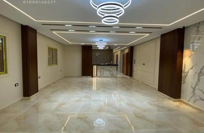 Apartment - 3 Bedrooms - 2 Bathrooms for rent in Gate 4 - Mena - Hadayek El Ahram - Giza