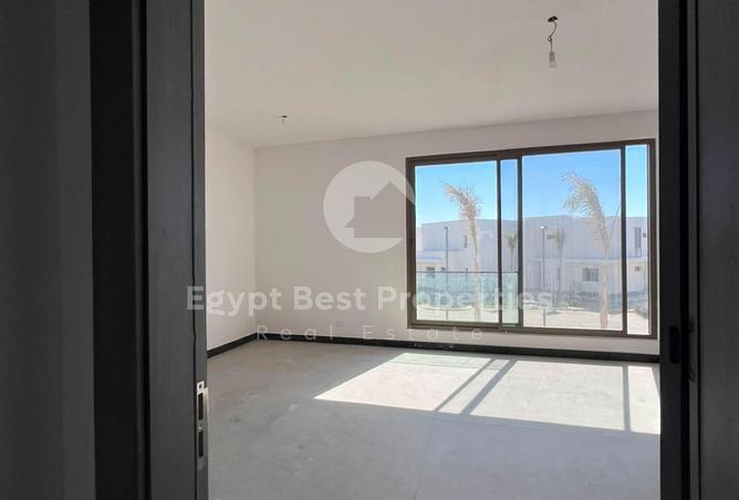 97440287 - Property Image 2