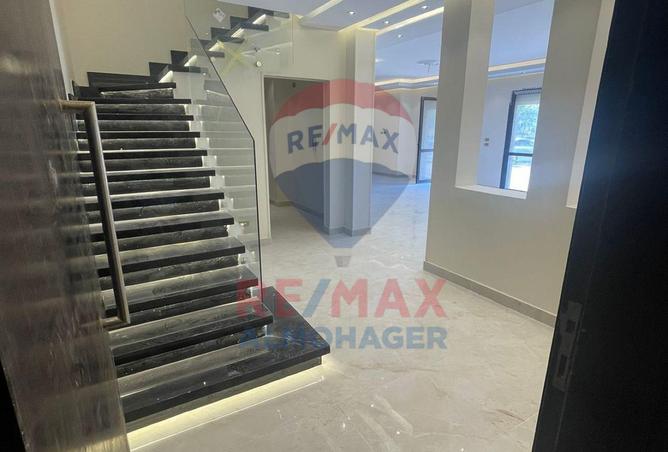 8580966 - Property Image 2