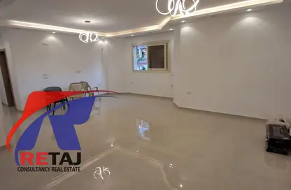 Apartment - 3 Bedrooms - 2 Bathrooms for rent in American University Housing District - 5th Settlement Compounds - The 5th Settlement - New Cairo City - Cairo