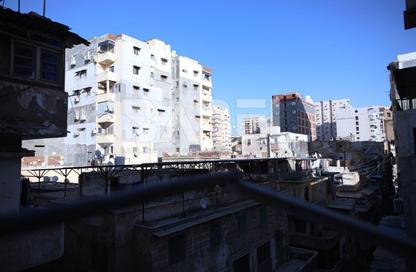 Apartment - 3 Bedrooms - 2 Bathrooms for sale in Port Said St. - El Shatby - Hay Wasat - Alexandria