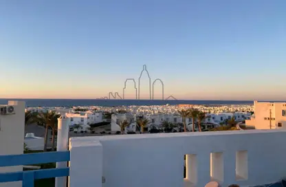 Chalet - 3 Bedrooms - 2 Bathrooms for sale in Mountain View - Ras Al Hekma - North Coast