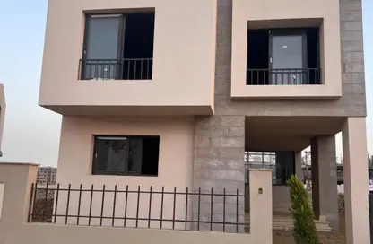 Villa - 4 Bedrooms - 5 Bathrooms for sale in O West - 6 October Compounds - 6 October City - Giza