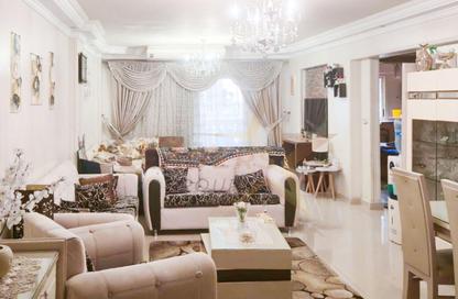 Apartment - 2 Bedrooms - 1 Bathroom for sale in Moharam Bek - Hay Wasat - Alexandria