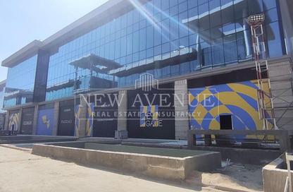 Office Space - Studio - 2 Bathrooms for sale in Golden Gate - South Teseen St. - The 5th Settlement - New Cairo City - Cairo Office Space - Studio - 2 Bathrooms for sale in Golden Gate - South Teseen St. - The 5th Settlement - New Cairo City - Cairo