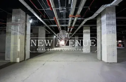 Office Space - Studio - 1 Bathroom for sale in Golden Gate - South Teseen St. - The 5th Settlement - New Cairo City - Cairo