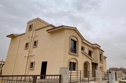 Villa - 3 Bedrooms - 3 Bathrooms for sale in Privado - Madinaty - Cairo