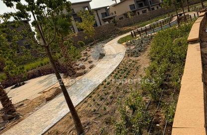 Townhouse - 3 Bedrooms - 4 Bathrooms for sale in Swan Lake Residence - 5th Settlement Compounds - The 5th Settlement - New Cairo City - Cairo