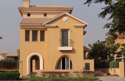 Villa - 5 - 4 for sale in Cluster 1 - Hyde Park - New Cairo City - Cairo