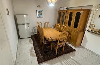 Apartment - 2 Bedrooms - 1 Bathroom for sale in Beshara Ibn Bord St. - 6th Zone - Nasr City - Cairo