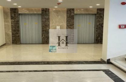 Shop - Studio - 2 Bathrooms for rent in North Teseen St. - The 5th Settlement - New Cairo City - Cairo