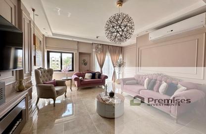 Apartment - 3 Bedrooms - 2 Bathrooms for sale in Moon Residences - Fifth Square - The 5th Settlement - New Cairo City - Cairo
