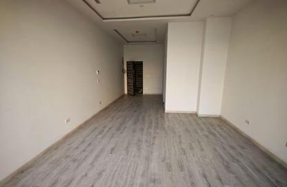 Office Space - 2 Bedrooms - 1 Bathroom for rent in The 1st Settlement - New Cairo City - Cairo