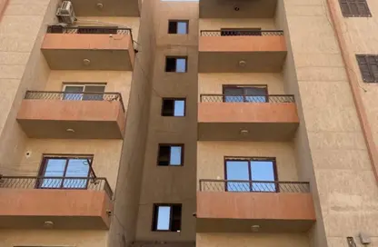 Apartment - 3 Bedrooms - 1 Bathroom for rent in New October City - 6 October City - Giza