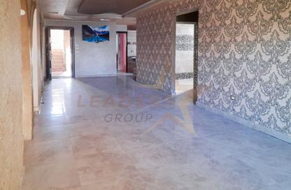 Apartment - 3 Bedrooms - 2 Bathrooms for sale in Khalil Mutran St. - Saba Basha - Hay Sharq - Alexandria