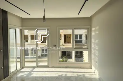 Apartment - 2 Bedrooms - 2 Bathrooms for sale in Mountain View iCity - 5th Settlement Compounds - The 5th Settlement - New Cairo City - Cairo