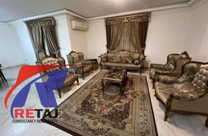 شقة - 4 غرف نوم - 2 حمامات للايجار في شارع محمد حسن بدران - المنطقة السادسة - مدينة نصر - القاهرة