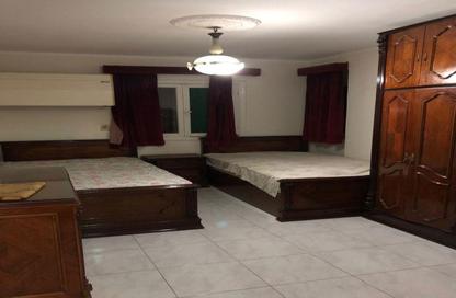 Apartment - 3 Bedrooms - 2 Bathrooms for sale in Hassan Assem St. - Zamalek - Cairo