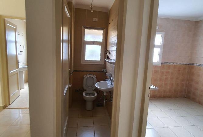 57242985 - صورة العقار 3