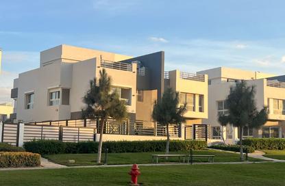 Townhouse - 4 Bedrooms - 4 Bathrooms for sale in Hyde Park - New Cairo City - Cairo Townhouse - 4 Bedrooms - 4 Bathrooms for sale in Hyde Park - New Cairo City - Cairo