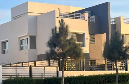 Townhouse - 4 Bedrooms - 4 Bathrooms for sale in Hyde Park - New Cairo City - Cairo Townhouse - 4 Bedrooms - 4 Bathrooms for sale in Hyde Park - New Cairo City - Cairo