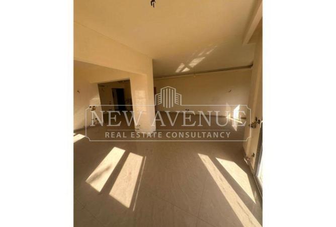 99801460 - Property Image 3