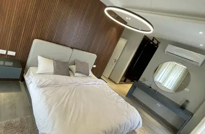 Apartment - 2 Bedrooms - 3 Bathrooms for sale in Village West - Sheikh Zayed Compounds - Sheikh Zayed City - Giza Apartment - 2 Bedrooms - 3 Bathrooms for sale in Village West - Sheikh Zayed Compounds - Sheikh Zayed City - Giza