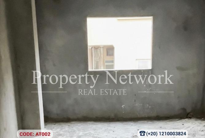 53219000 - Property Image 3