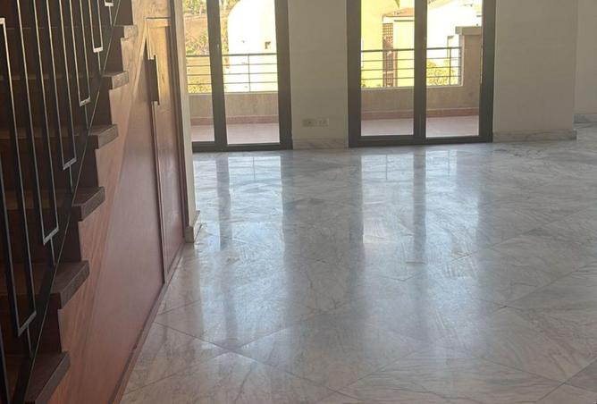 72715416 - Property Image 3