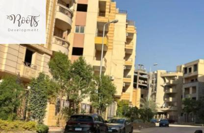 Apartment - 3 Bedrooms - 2 Bathrooms for sale in North Lotus - El Lotus - New Cairo City - Cairo
