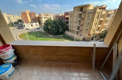 Apartment - 3 Bedrooms - 2 Bathrooms for sale in Al Gezira St. - South Investors Area - New Cairo City - Cairo