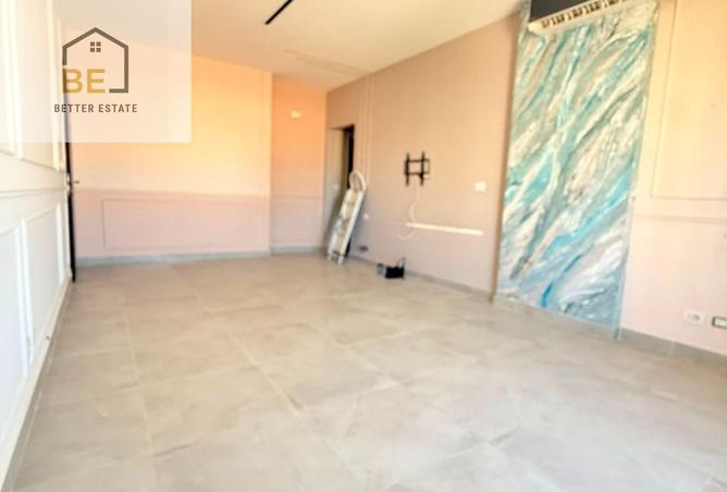 102634040 - Property Image 3