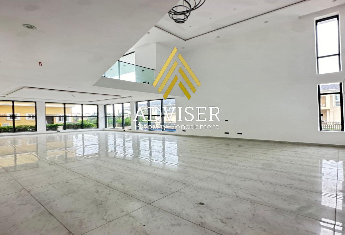 4-bedroom villa 232 m² for sale in Canyon 8