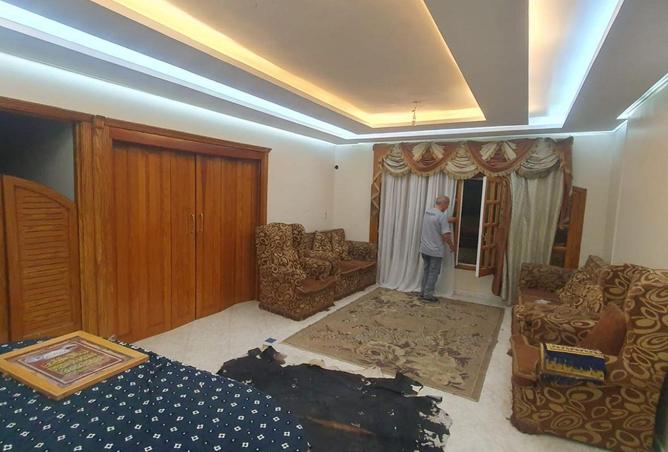 62172380 - Property Image 2