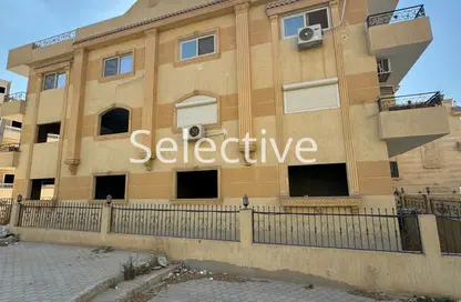 Duplex - 6 Bedrooms - 5 Bathrooms for sale in Al Haytham mosque - South Investors Area - New Cairo City - Cairo