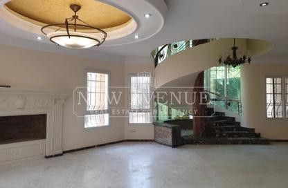 Villa - 6 Bedrooms - 5 Bathrooms for sale in Street70 - District 2 - The 5th Settlement - New Cairo City - Cairo