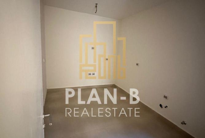 81560628 - Property Image 3