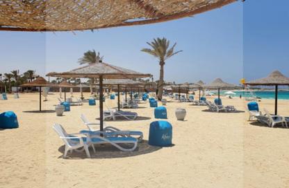 Chalet - 2 Bedrooms - 2 Bathrooms for sale in Koun - Ras Al Hekma - North Coast