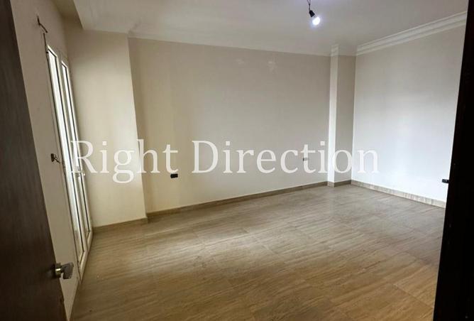 57243670 - Property Image 3