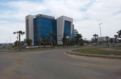 Office Space - Studio - 7+ for rent in Smart Village - Cairo Alexandria Desert Road - 6 October City - Giza