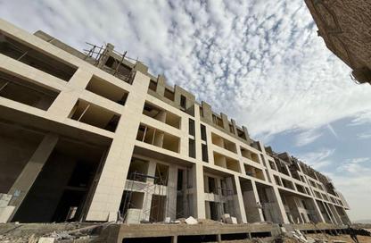 Apartment - 2 Bedrooms - 2 Bathrooms for sale in AlKarma Kay - Sheikh Zayed Compounds - Sheikh Zayed City - Giza