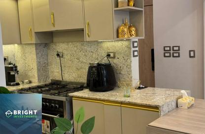 Apartment - 4 Bedrooms - 3 Bathrooms for sale in Mountain View iCity - 5th Settlement Compounds - The 5th Settlement - New Cairo City - Cairo