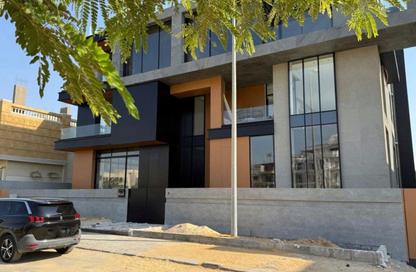 Apartment - 4 Bedrooms - 3 Bathrooms for sale in West Golf - El Katameya Compounds - El Katameya - New Cairo City - Cairo