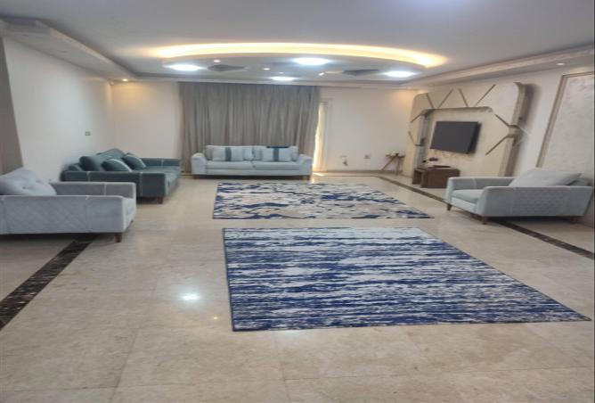 77615763 - Property Image 3