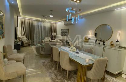 Apartment - 3 Bedrooms - 3 Bathrooms for sale in Moon Residences - Fifth Square - The 5th Settlement - New Cairo City - Cairo
