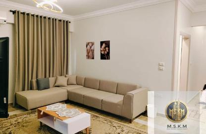 Apartment - 3 - 2 for rent in Mostashareen - North Investors Area - New Cairo City - Cairo